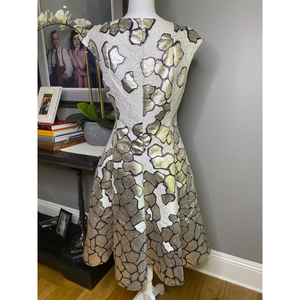 Talbot Runhof Korbut 20 Jacquard Cap Sleeve A-Line Cocktail Dress Size 10 - Picture 11 of 12